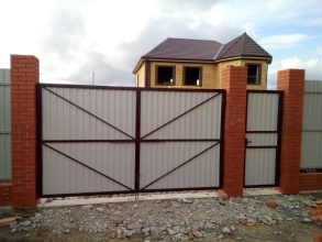 Забор с воротами и калиткой 90 метров фото цена за метр